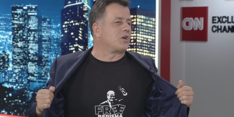 “Thuaji Dumanit ta mbajë briskun”/ Gazetarja përplaset me Nokën: Me këto do…