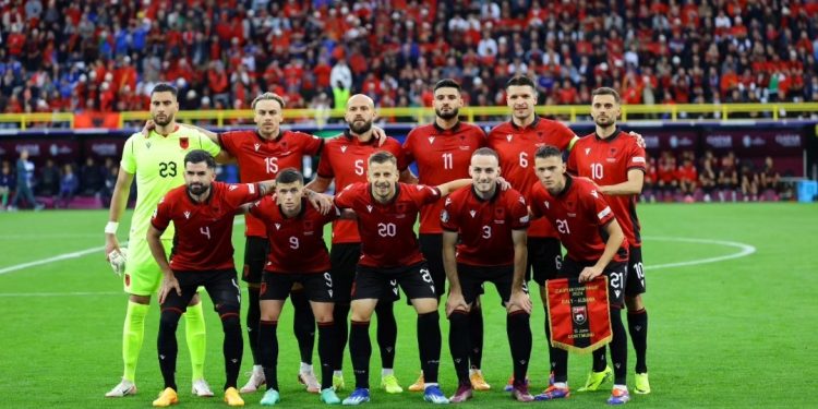 Sylvinho me “dhimbje koke” para Kroacisë, dëmtohet sulmuesi titullar…