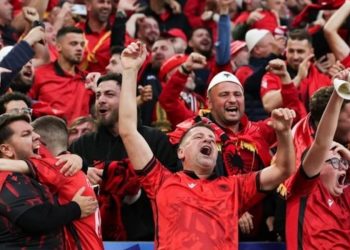 Gazetari i BILD: S’kam përjetuar kurrë një brohorimë si ajo e Shqiptarëve…