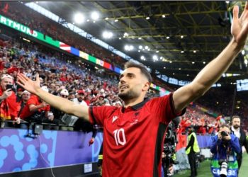 LLOGARITË: 6 skenarët që kualifikojnë Shqipërinë në 1/8 e Europianit…