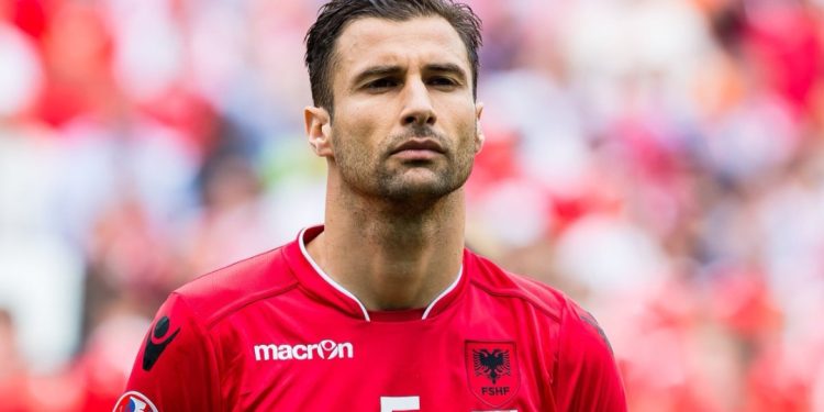 A do ta mundim Spanjën dhe të kalojmë grupin? Lorik Cana befason me përgjigjen…