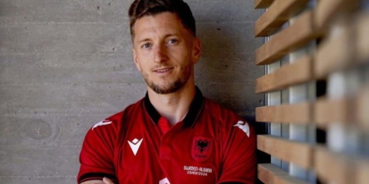 Ivan Balliu befason: Po u “sollën mirë”, lojtarët e Spanjës do t’i ftojmë në plazhet e jugut…