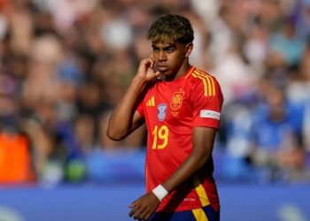 Shqiptarët ngacmojnë yllin 16-vjeçar të Spanjës: T’i bëjmë ne detyrat e shkollës, vetëm mos na…