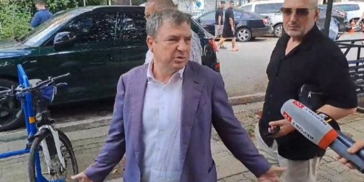 E FUNDIT/ Vangjush Dako flet pas seancës në GJKKO: Sot kërkova…