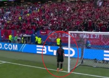 VIDEO/ Gafat me Kombëtaren, Hysaj BEFASON me gjestin, pas ndeshjes shkon i vetëm…