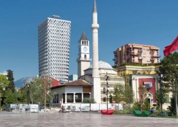 Shifrat e “Censit”/ Pas Tiranës, kush janë qarqet me më shumë dhe më pak banorë