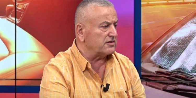 Pse marrin flakë makinat në ecje? Eksperti tregon arsyet: Mos mbani këto objekte në automjet…