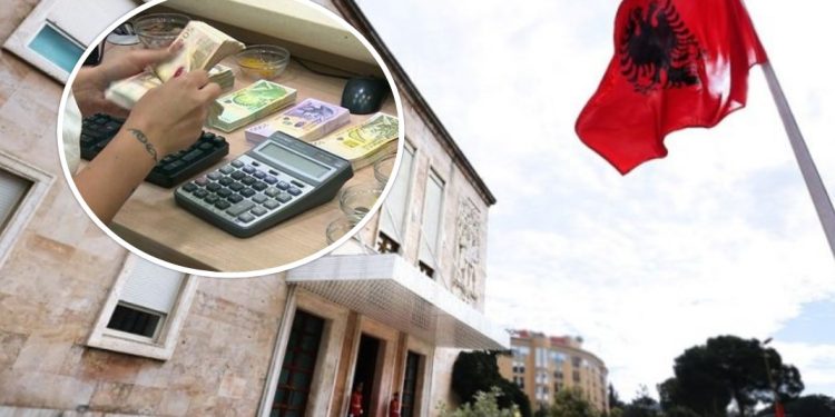 Miratohet ‘ligji i ri’ për rritjen e pagave! Kur hyn në fuqi dhe kush përfiton…