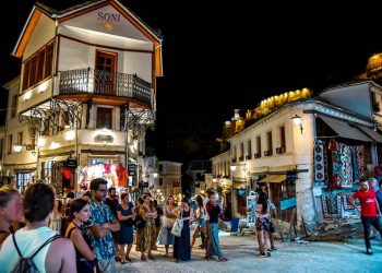 Kryetari i bashkisë paralajmëron bizneset: Mos bëni këtë gjë…