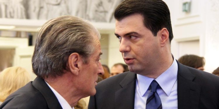“Nuk e fitova dot betejën me Berishën”, Lulzim Basha braktiset nga një tjetër “besnik”…