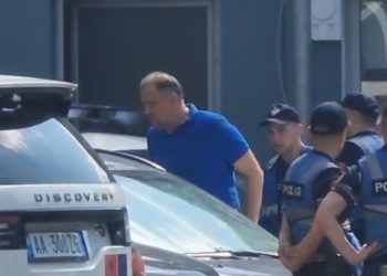 Reagimet nga ministrat dhe deputetët e PS për arrestimin e Beqajt, çfarë thonë socialistët…