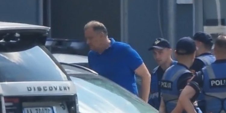 Reagimet nga ministrat dhe deputetët e PS për arrestimin e Beqajt, çfarë thonë socialistët…