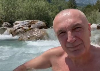 VIDEO/ Ilir Meta gjen “ilaçin” ndaj vapës: Bes Kallaku më nxiti që të hidhem në…