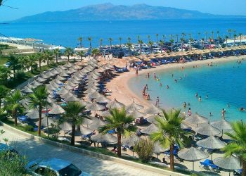 BEFASON gazetarja: 40% më pak turistë në Sarandë, në Gusht prisni…