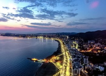 Zbulohet kush është qyteti Shqiptar i preferuar i turistëve nga Europa…