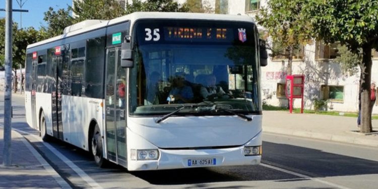 80 Lekë çmimi i biletës së urbanit? Bashkia e Tiranës merr ‘vendim final’…