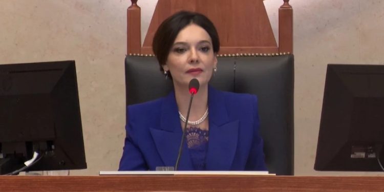 Fitorja e Tavos në Himarë, reagon kryetarja e re e Kuvendit: Populli…