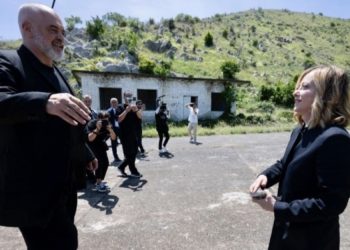 “Mos ngacmoni gratë shqiptare”/ Rregullorja drastike për italianët: Kujdes nga…