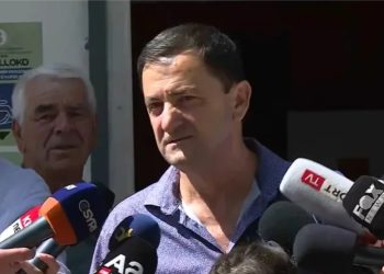 Vangjel Tavo ka një mesazh për Sali Berishën: Ja çfarë të pret në vitin 2025…