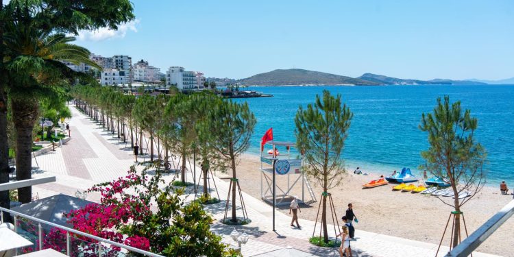 Jo vetëm Tirana! Në këtë zonë të Shqipërisë çmimet e banesave po rriten frikshëm…