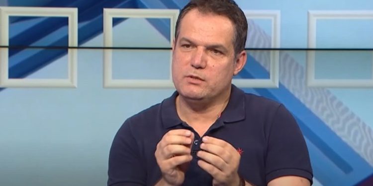 Nga rasti i Bogdanit, mjeku shpjegon shkaqet që “ataku” sjell vdekjen e papritur…
