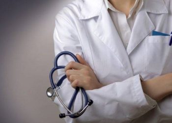 Arresti kardiak/ Këto dy simptoma paralajmëruese 24 orë përpara…