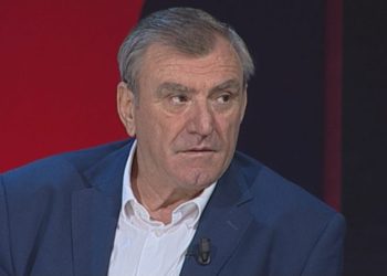 Agron Duka i lë afat Berishës dhe i shtrin dorën Ramës: S’ka “vija të kuqe” për…