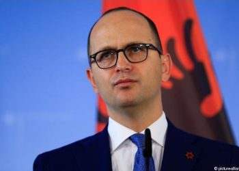 3 vite më parë më i votuari, sot jashtë Kryesisë së PS/ Çfarë ka ndodhur me Ditmir Bushatin…