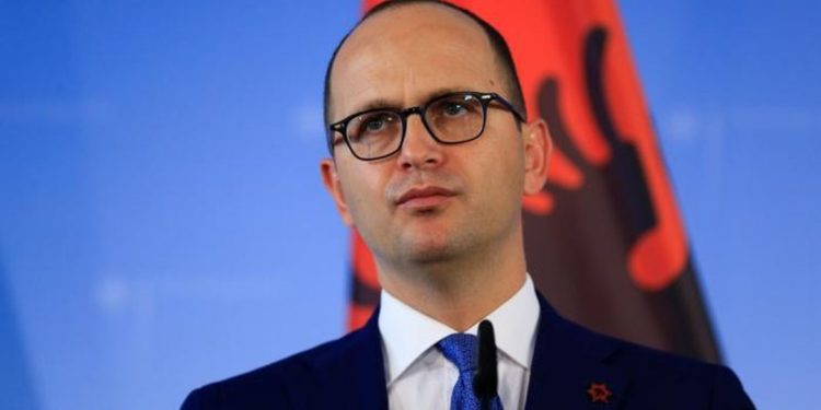 3 vite më parë më i votuari, sot jashtë Kryesisë së PS/ Çfarë ka ndodhur me Ditmir Bushatin…