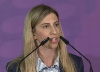 Vajza kthehet nga Greqia për t’u bërë deputete: Edi Rama është himni ynë për…