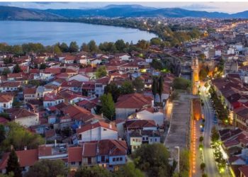 Dikur quhej “kryeqyteti i Shqipërisë”, sot Janina i gëzohet qindra-mijëra…