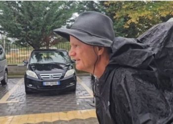Pensionisti përshkon 2400 km në këmbë nga Gjermania në Pogradec/ Ja çfarë thotë për Shqipërinë…