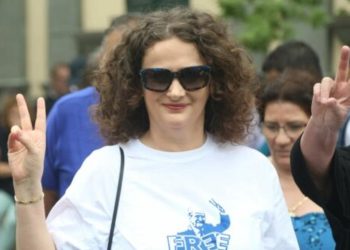 Argita Malltezi tregon nëse do të kandidojë për deputete…