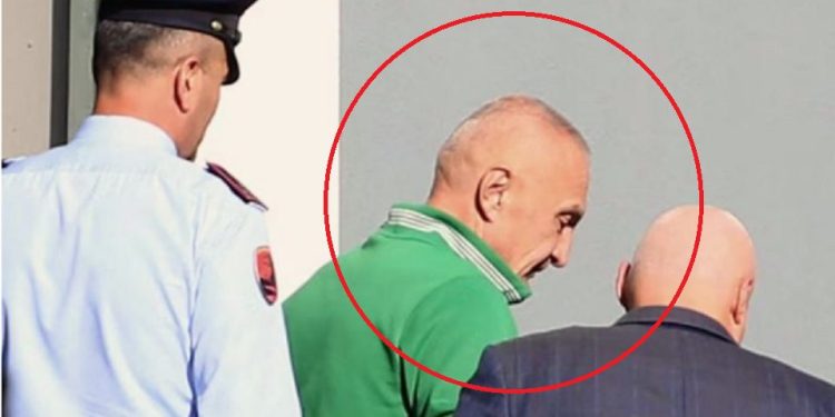 Ilir Meta ndryshon qeli, zbulohet kërkesa e ish-presidentit ndaj gardianëve të burgut