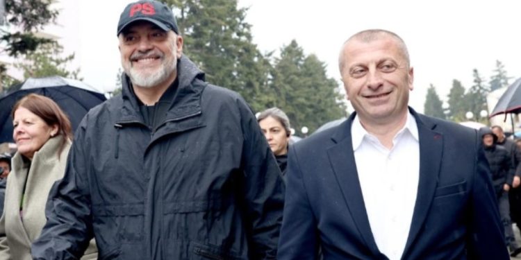 SPAK merr të pandehur një tjetër kryebashkiak socialist, rrezikon të humbë mandatin…