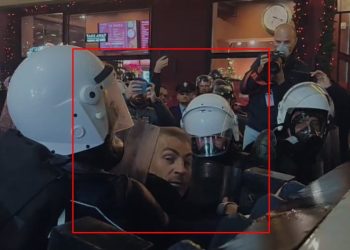 VIDEO/ “O të q***** ropt”, Nallbati “shthurr” gojën ndaj efektivit: Hajde këtu…