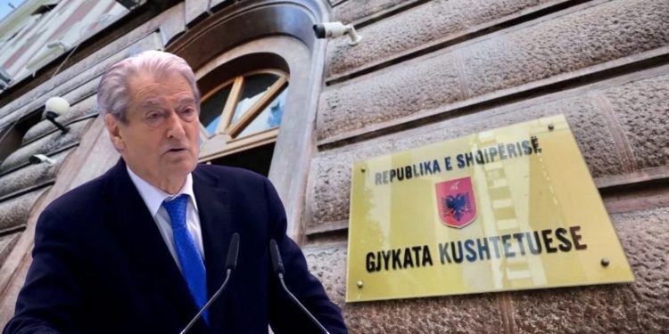 Jeni keqkuptuar! LAJM I FUNDIT: Kushtetuesja befasisht tregon çfarë vendosi për Berishën…
