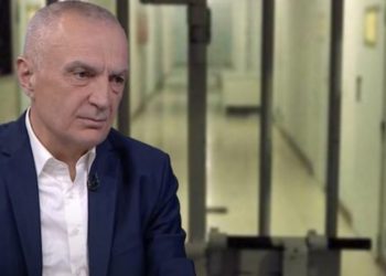Ilir Meta befason me premtimet nga burgu: Kur të vij prapë në pushtet…
