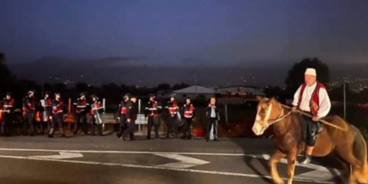 “Kaos” duke bllokuar rrugët në Tiranë/ Berisha ndaj detyrat, kush vendoset në zonat “kyçe”…