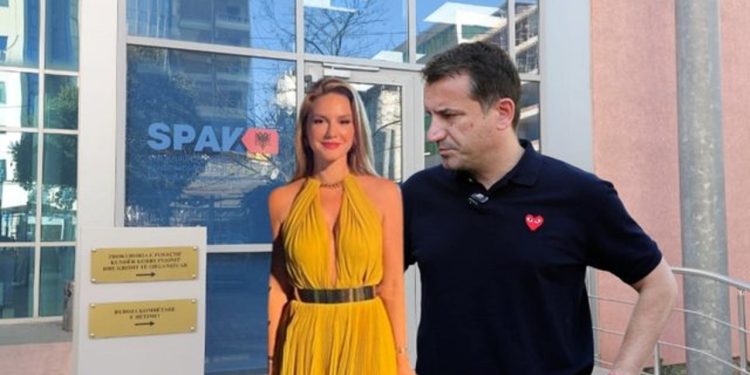 Kërkoi t’i kthehet e telefoni, GJKKO merr vendim TË FUNDIT për bashkëshorten e Veliajt
