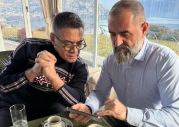 Kërcënoi publikisht Edi Ramën, Çim Peka shfaqet sërish me Ahmetajn: Gati të bëjmë…