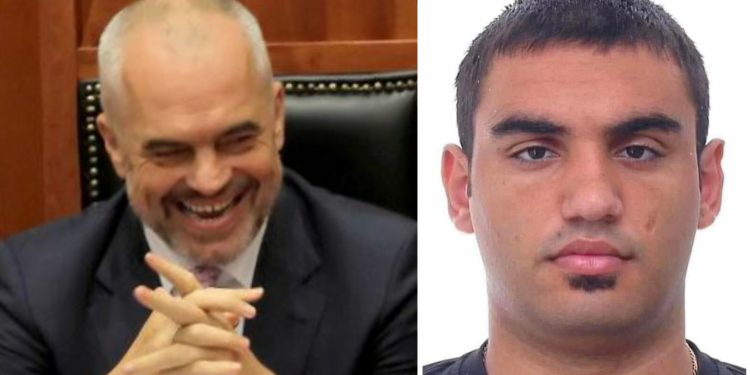 Akuzohet për falsifikimin e diplomës/ Këlliçi flet pas daljes nga SPAK: Arma ime…