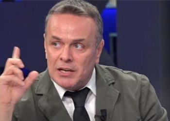 “Është zbuluar një hartë sekrete”/ Trondit Karamuço: Ka të rrethuar me të kuqe Shqipërinë…