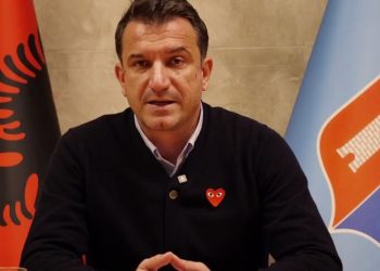 “Të gjithë në shesh!”/ Veliaj ka një njoftim të rëndësishëm për qytetarët e Tiranës…