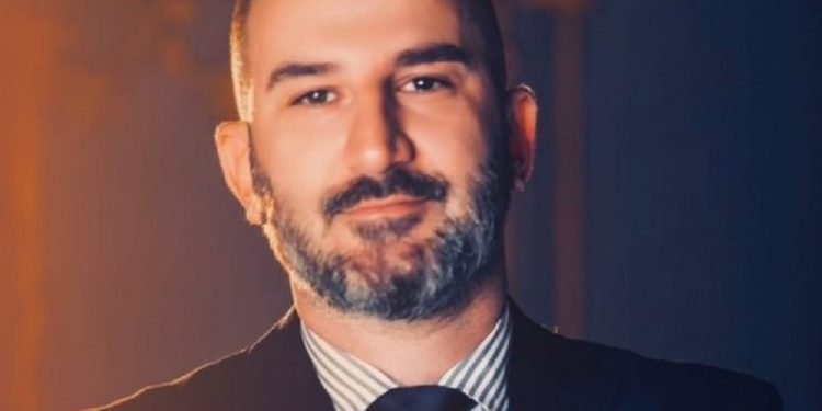 Del EMRI/ Kush emërohet drejtor i ri i Teatrit Kombëtar të Operas dhe Baletit