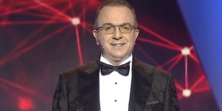 A janë tërhequr nga Kënga Magjike Pirro Çako dhe Arilena? E sqaron njëherë e mirë Ardit Gjebrea