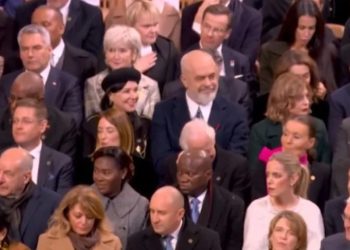 Rama i pranishëm në rihapjen e Notre Dame: Kemi kontribuar edhe ne…