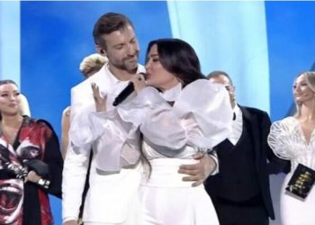 Në lidhje dashurie me Sany? Rozana Radi i jep fund dilemës, tregon raportin me këngëtarin grek…