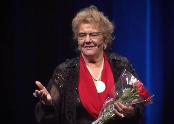 Artistja e madhe Tinka Kurti feston ditëlindjen, nuk do ta besoni sa vjeç mbush sot…