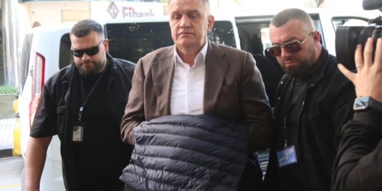 Rëndohet pozita e Ilir Beqajt, Gjykata e Posaçme kërkon hetim edhe për një ministri tjetër